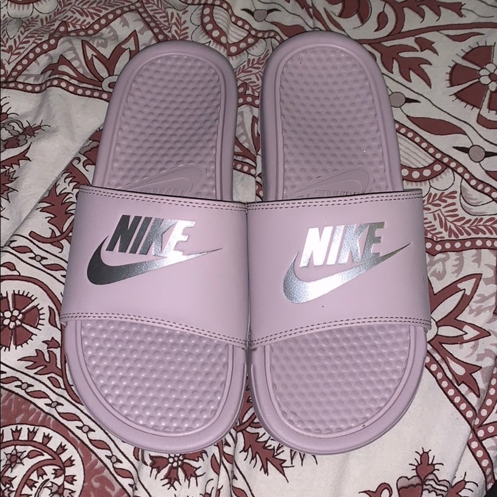 Nike slides
